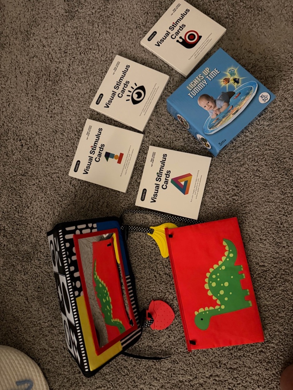 Black & Red Baby Sensory Book and Cards Set, Tummy Time mat